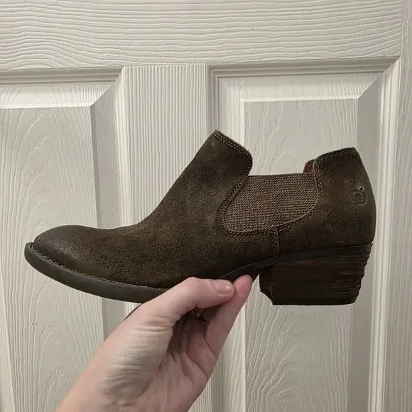 Born Brown Distressed Suede Chelsea Dallia Slip On Ankle Boots Size 10M - Picture 5 of 9